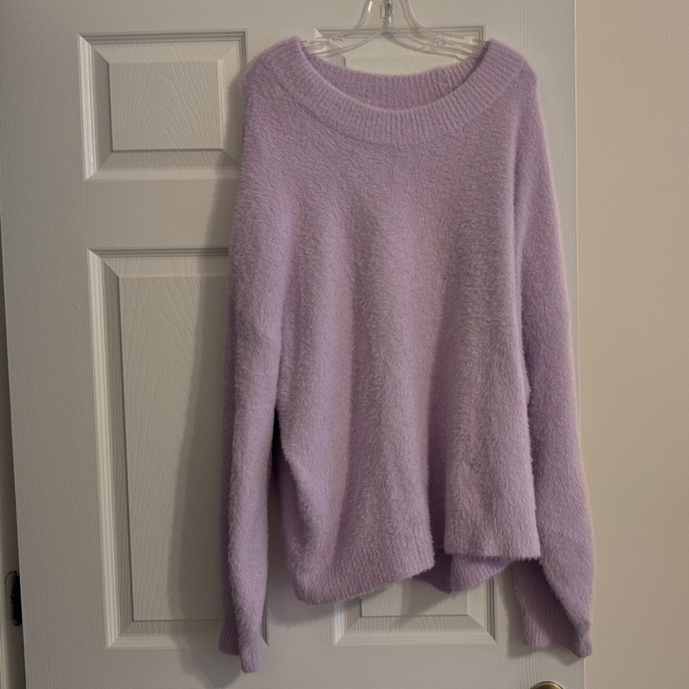 CALIA by Carrie Underwood Lavender Crew Neck Sweater